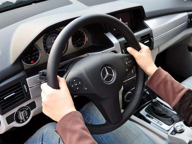 Automotive steering wheel solution